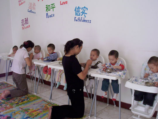 一桶奶粉 一份爱心3.jpg