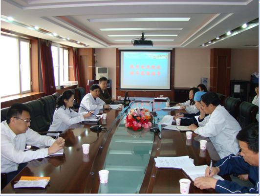 1581736037464.jpg 整形外科医院院所报2012年第二期第二版1.jpg